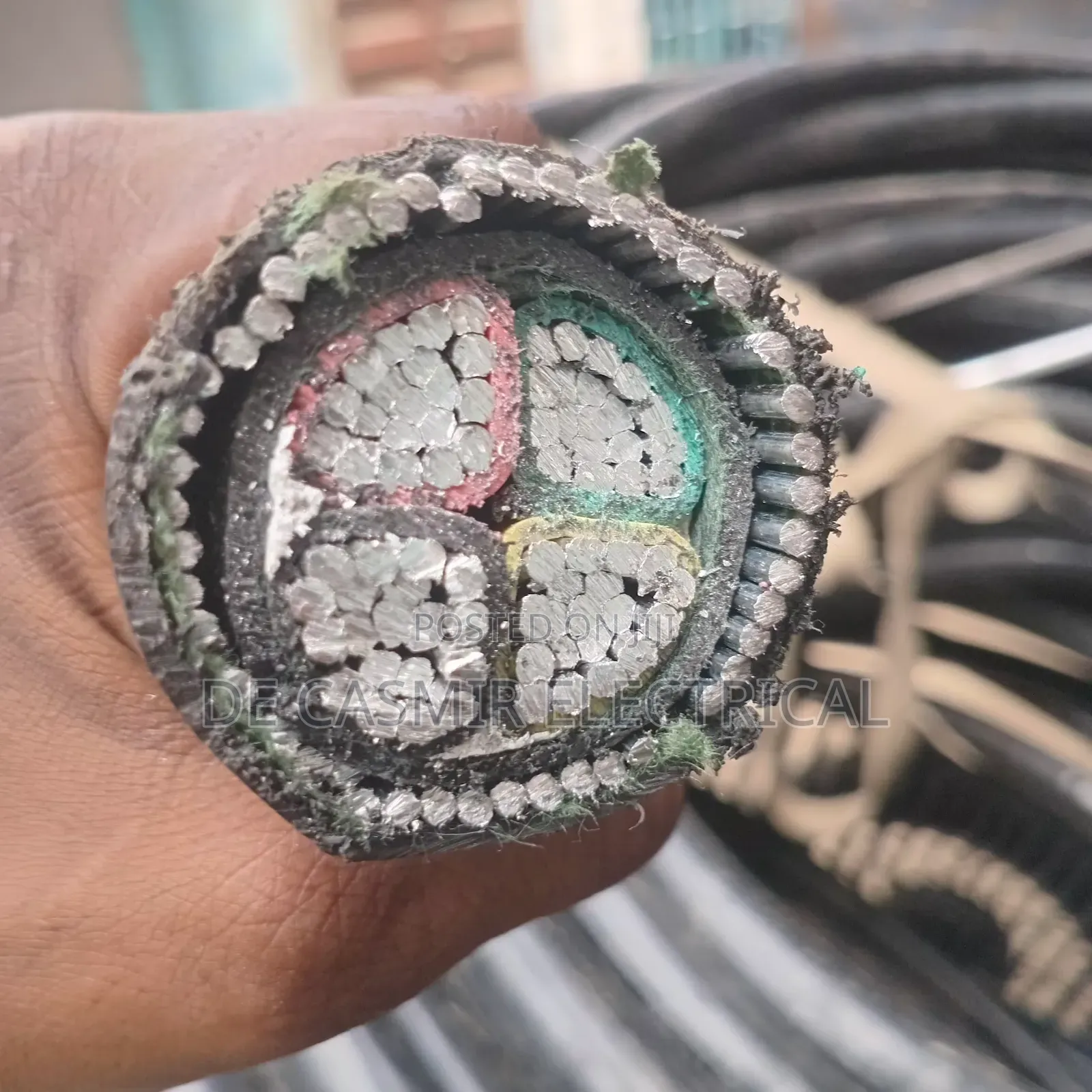 4x95mm2 Armoured Cable