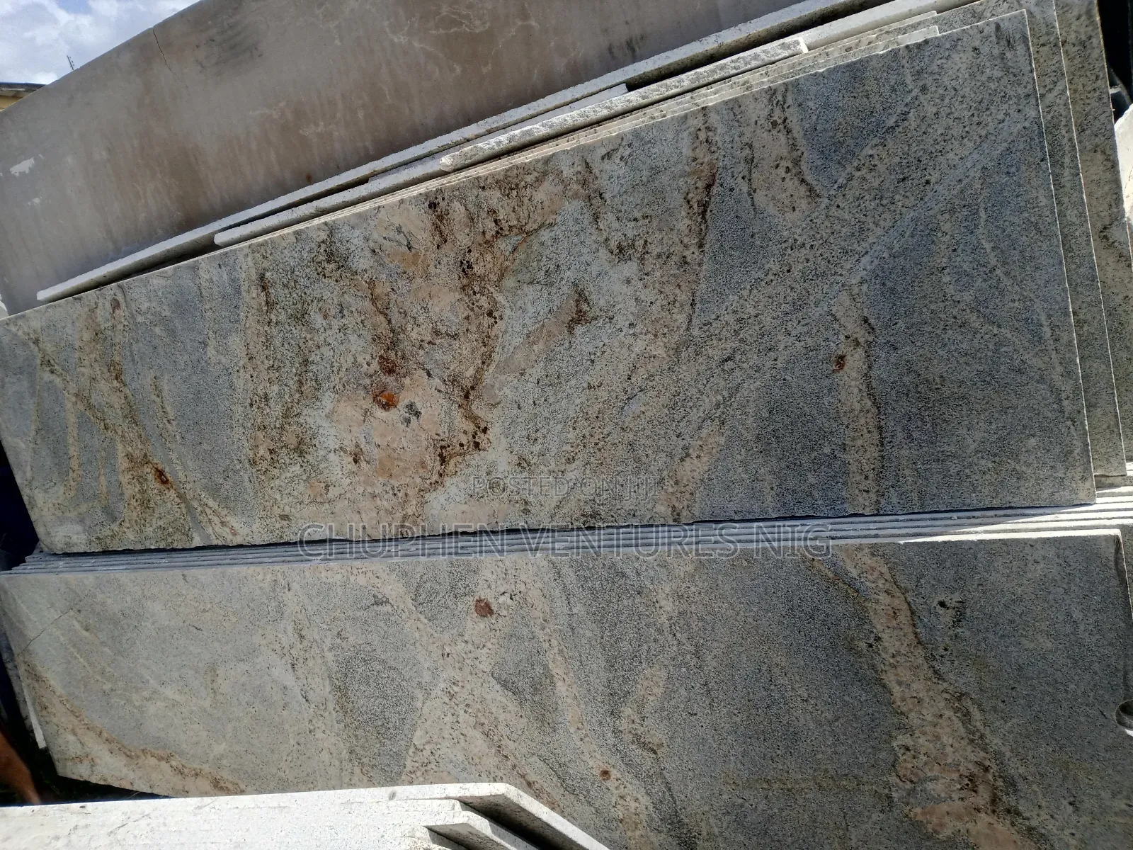 Champagne Gold Granite Slab for Kitchen Top