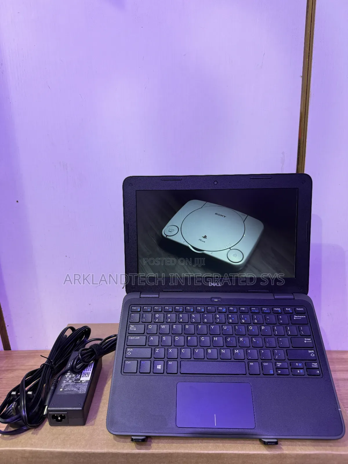 New Laptop Dell Latitude 3120 4GB Intel Celeron SSD 60GB