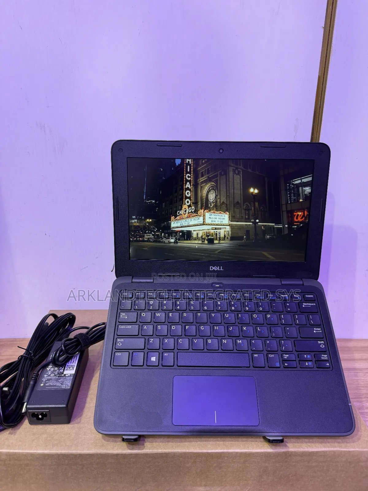 New Laptop Dell Latitude 3320 4GB Intel Celeron SSD 60GB