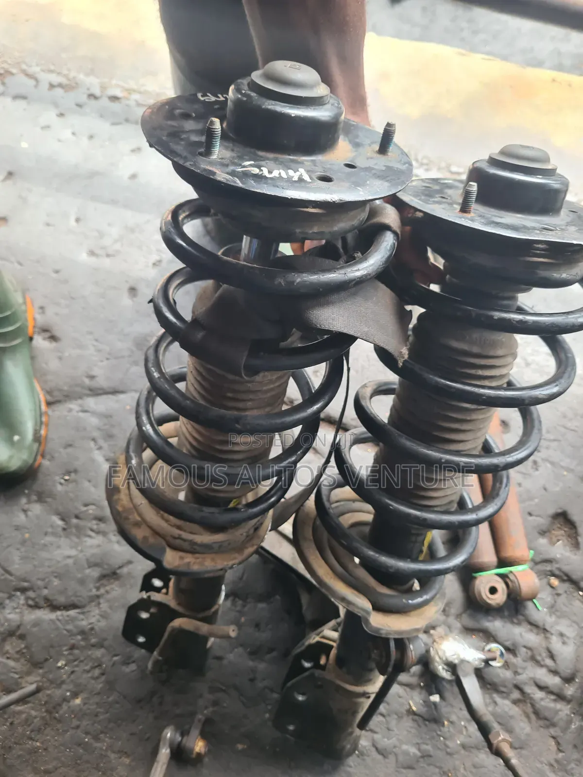 Front Shock Observer Chevrolet Captiva 2007