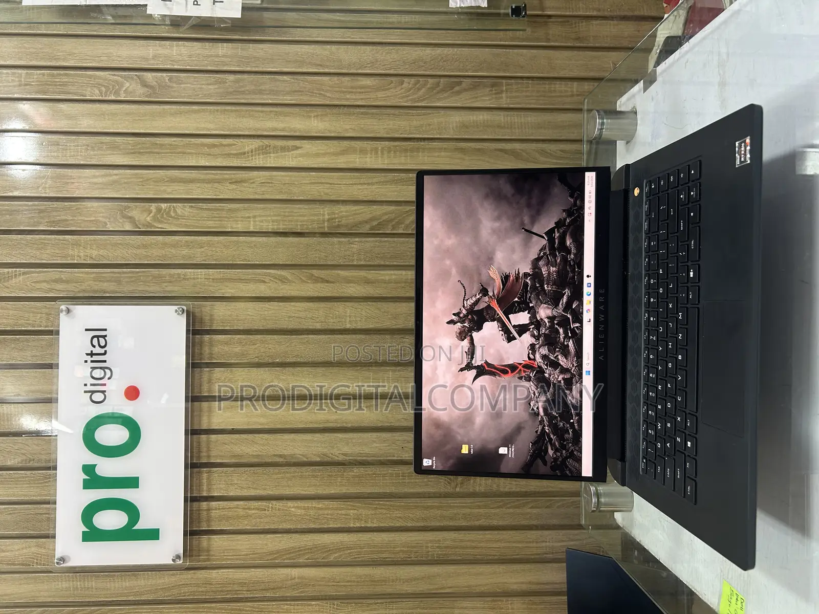 Laptop Dell Allenware M15 R5 16GB AMD Ryzen 9 SSD 1T
