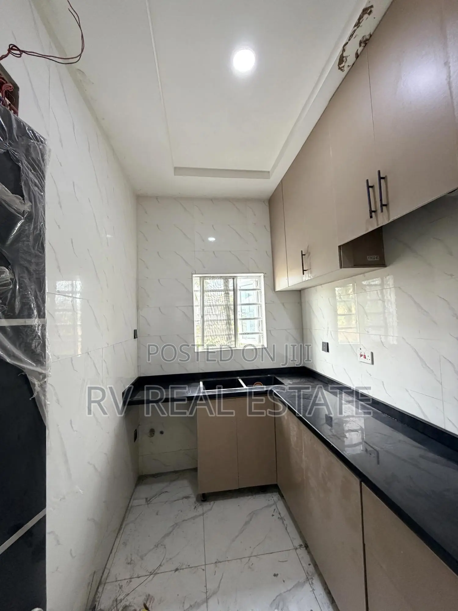 3bdrm Apartment in Oregun for sale