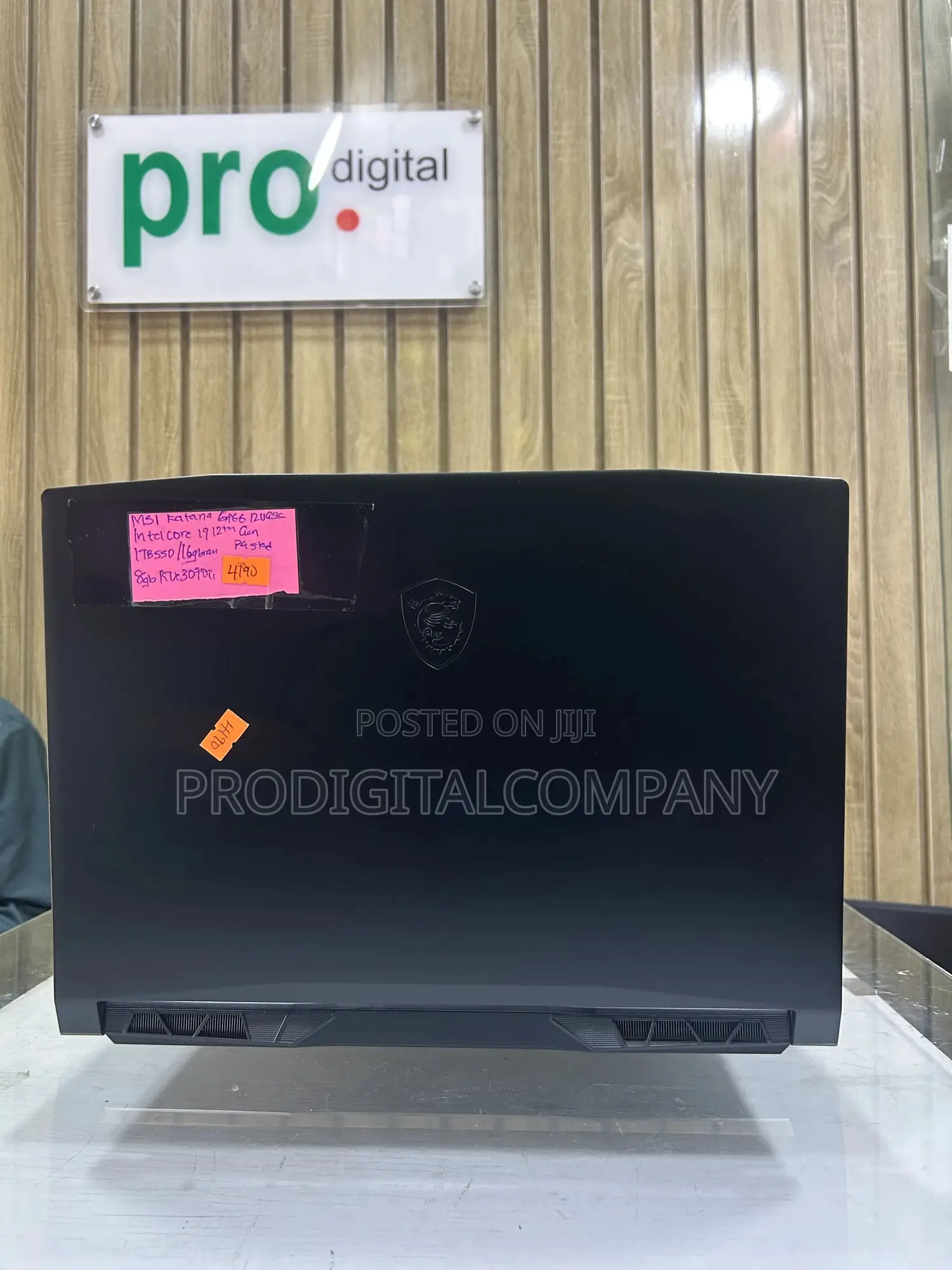 Laptop MSI Katana GF66 16GB Intel Core i9 SSD 1T