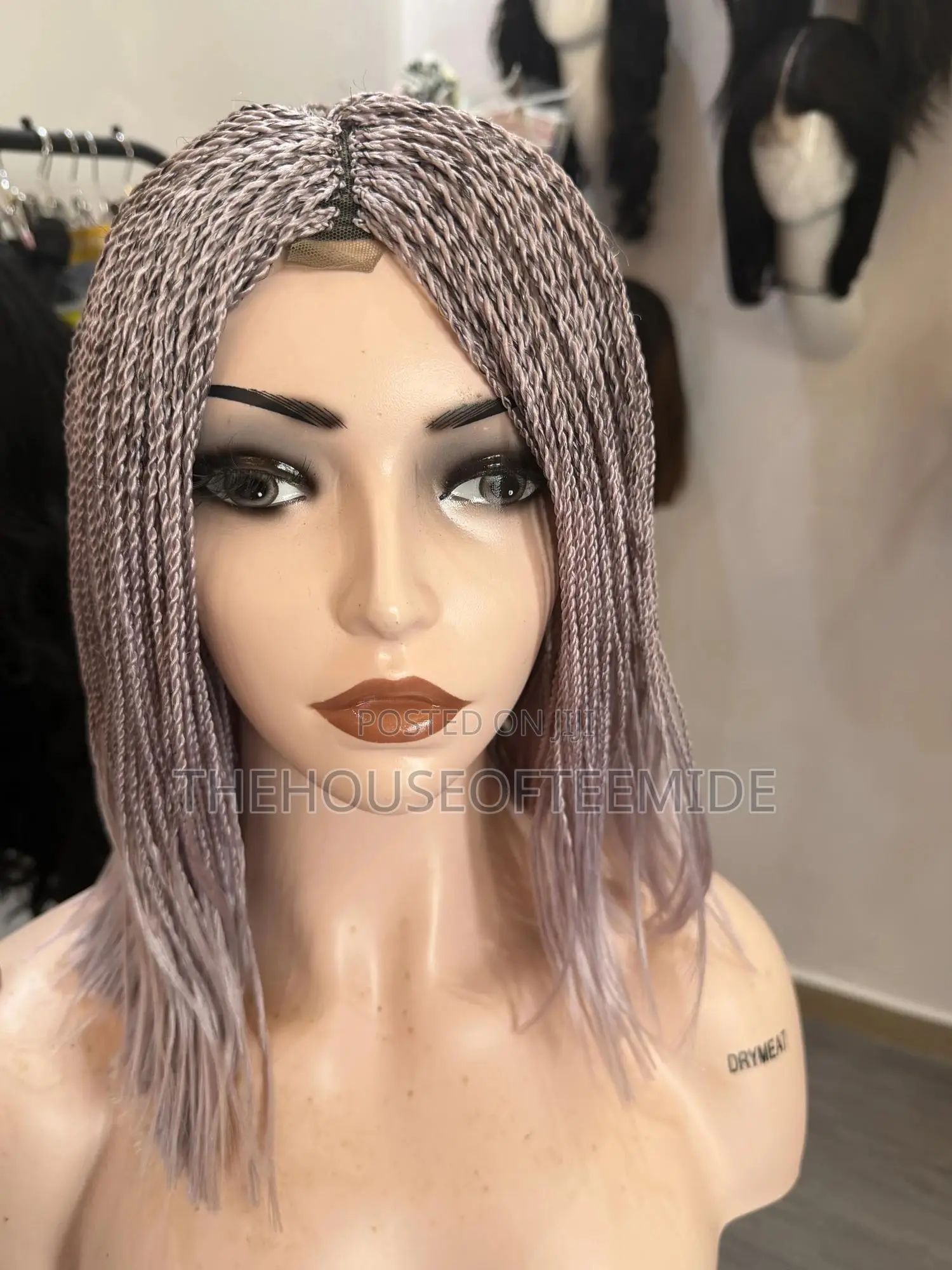 Short Braided Wig