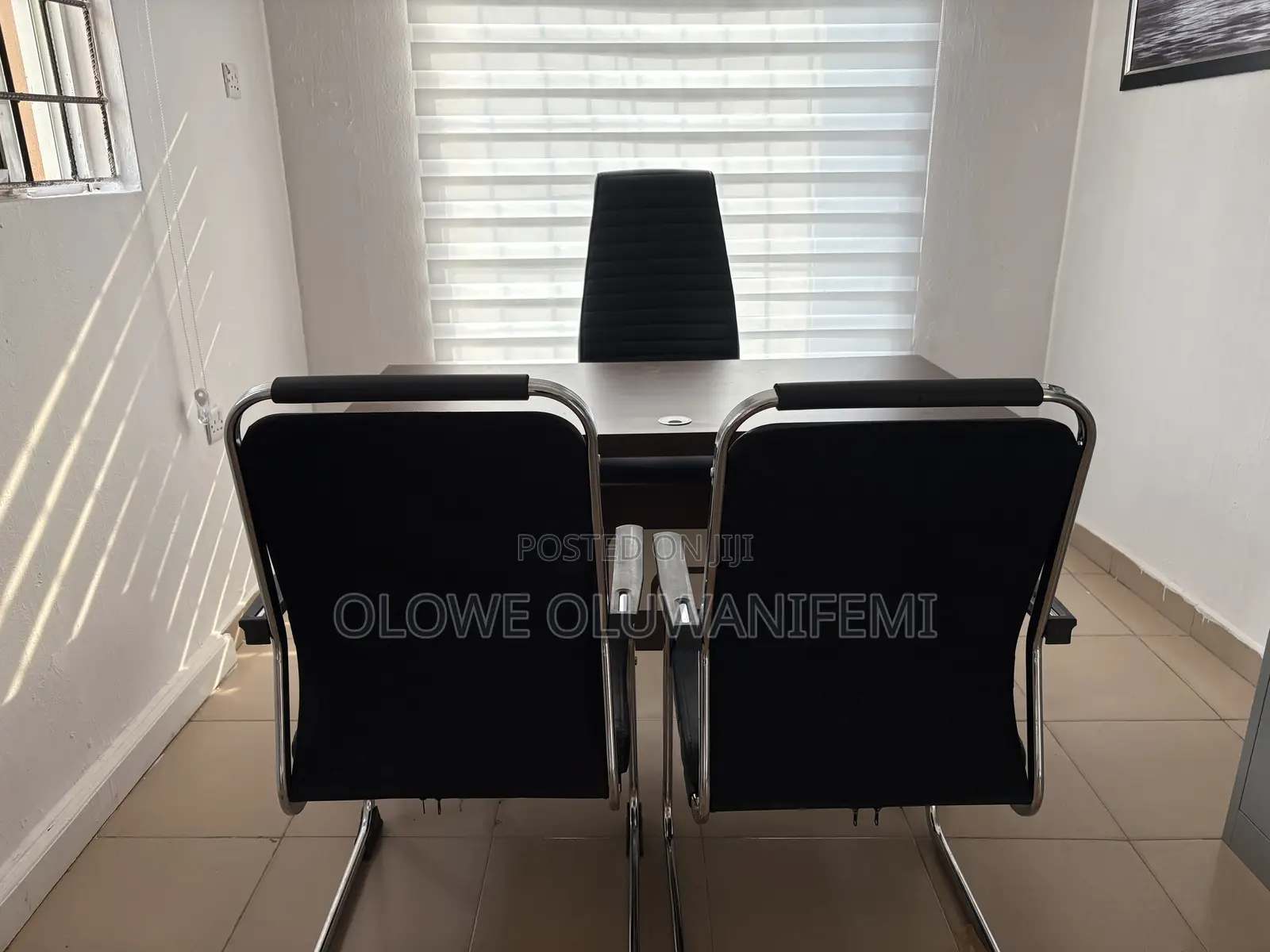 Office Furniture Set , Table, Executive Chair and Visitors Chair