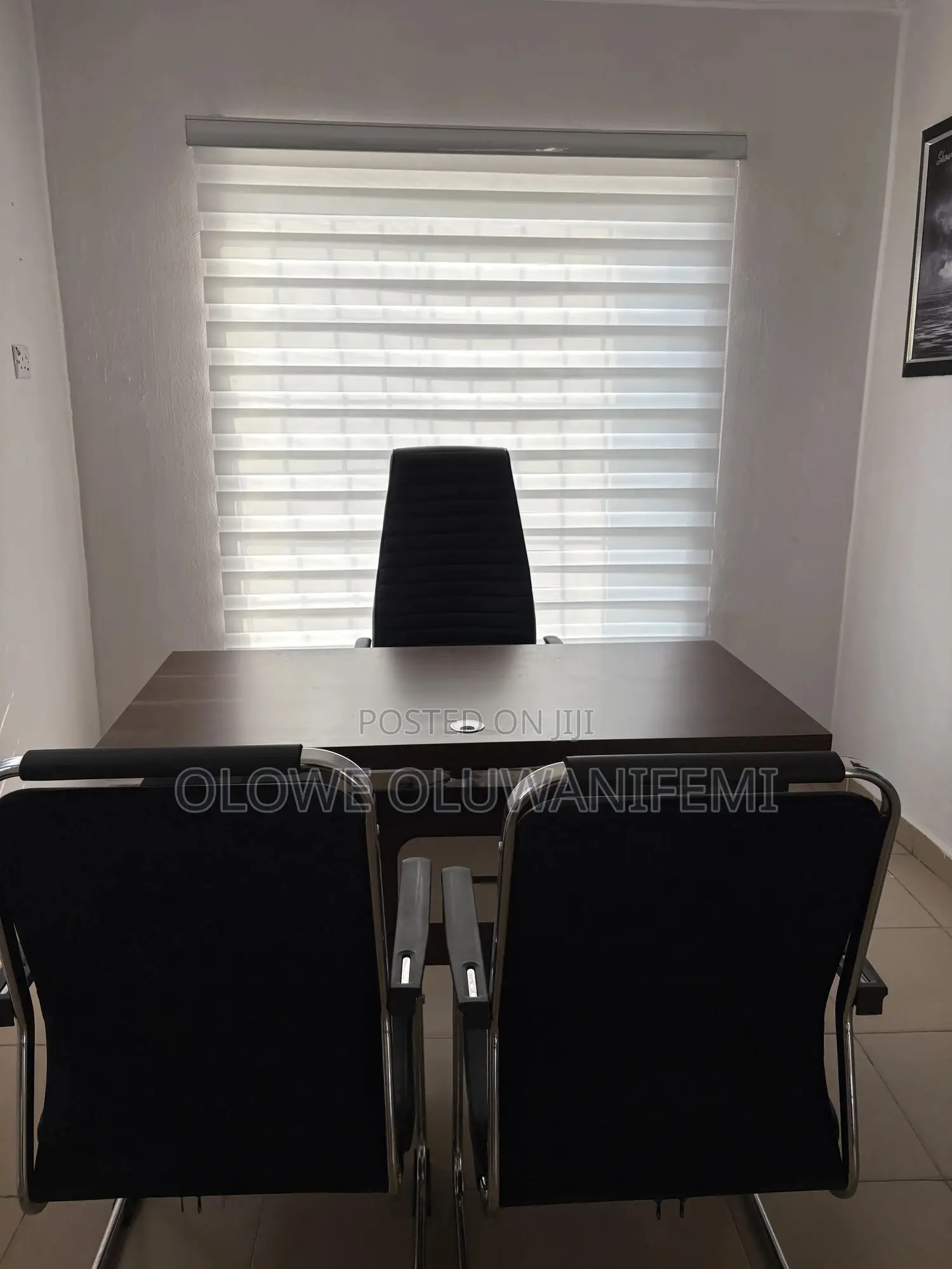 Office Furniture Set , Table, Executive Chair and Visitors Chair