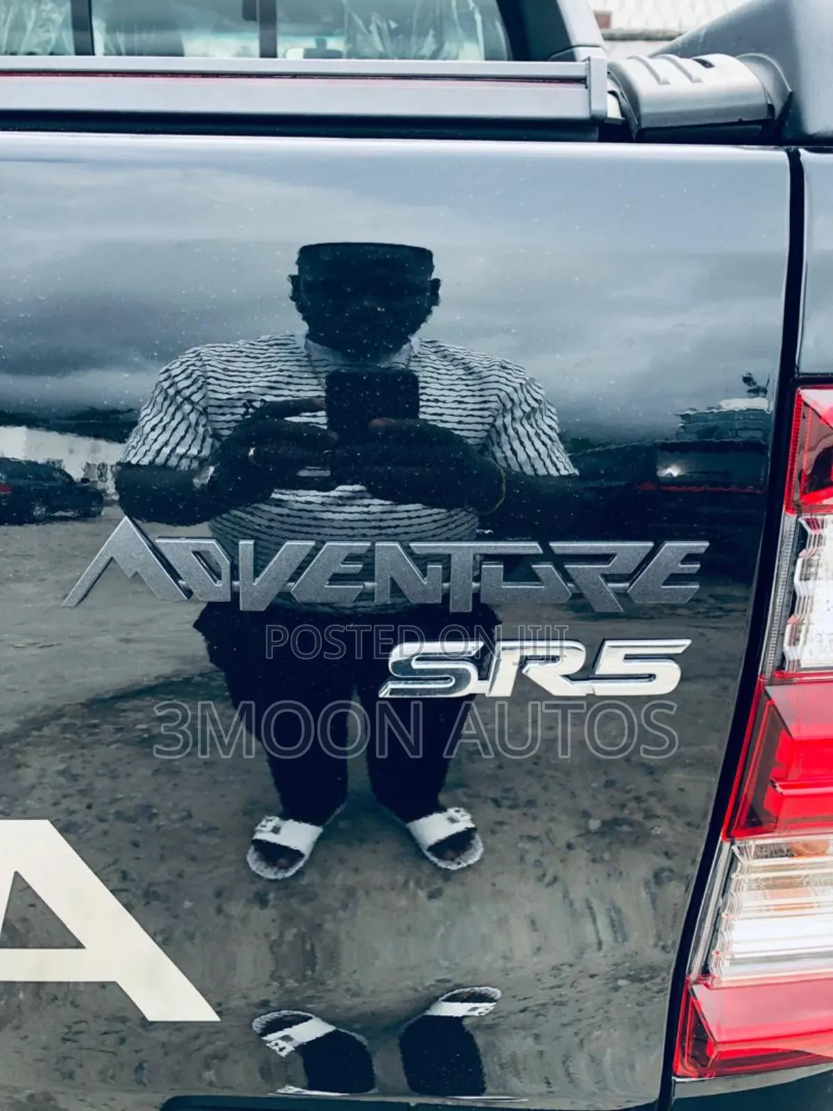 New Toyota Hilux 2025 Black
