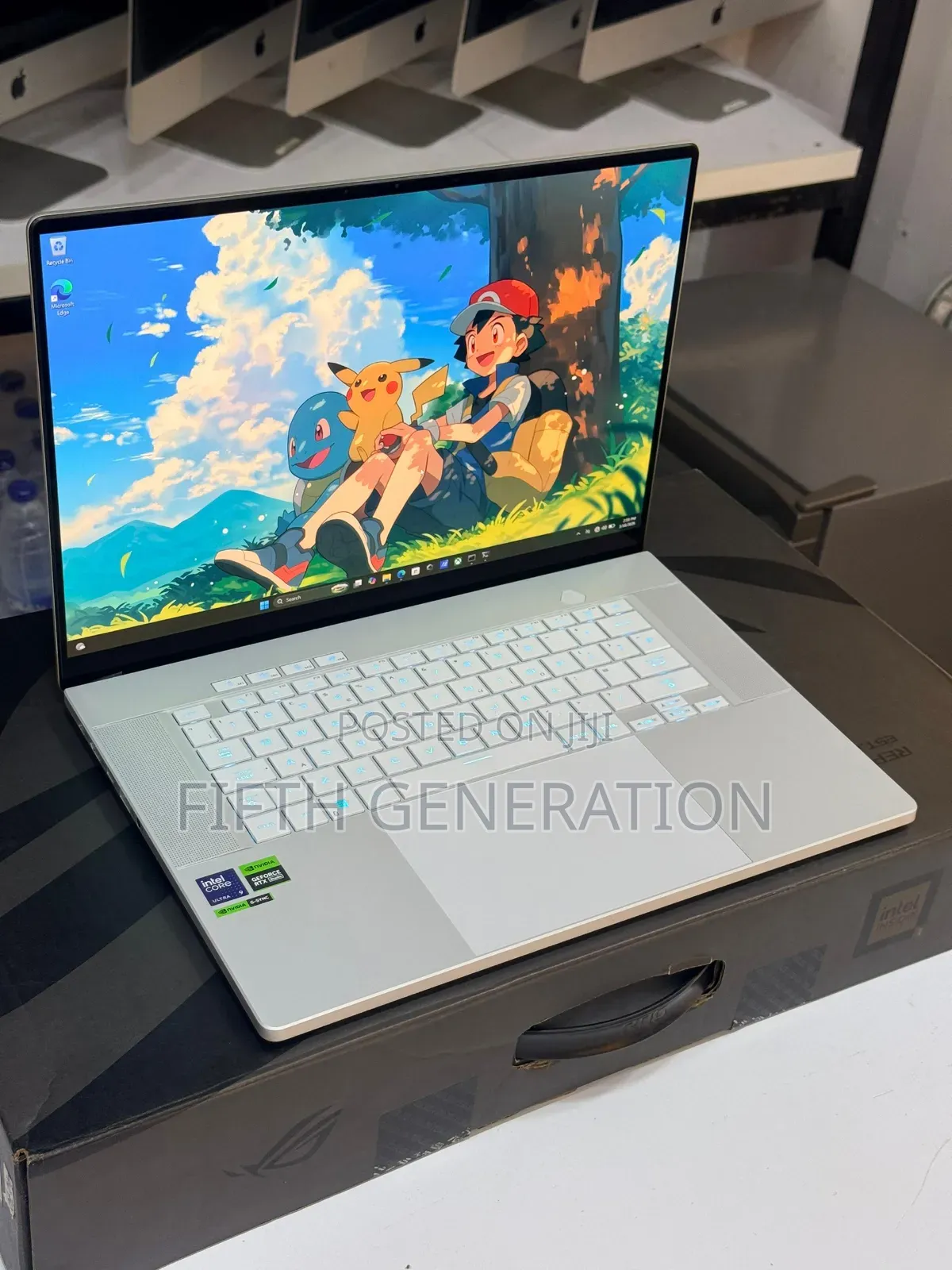 Laptop Asus ROG Zephyrus G16 32GB Intel Core Ultra 9 SSD 1T