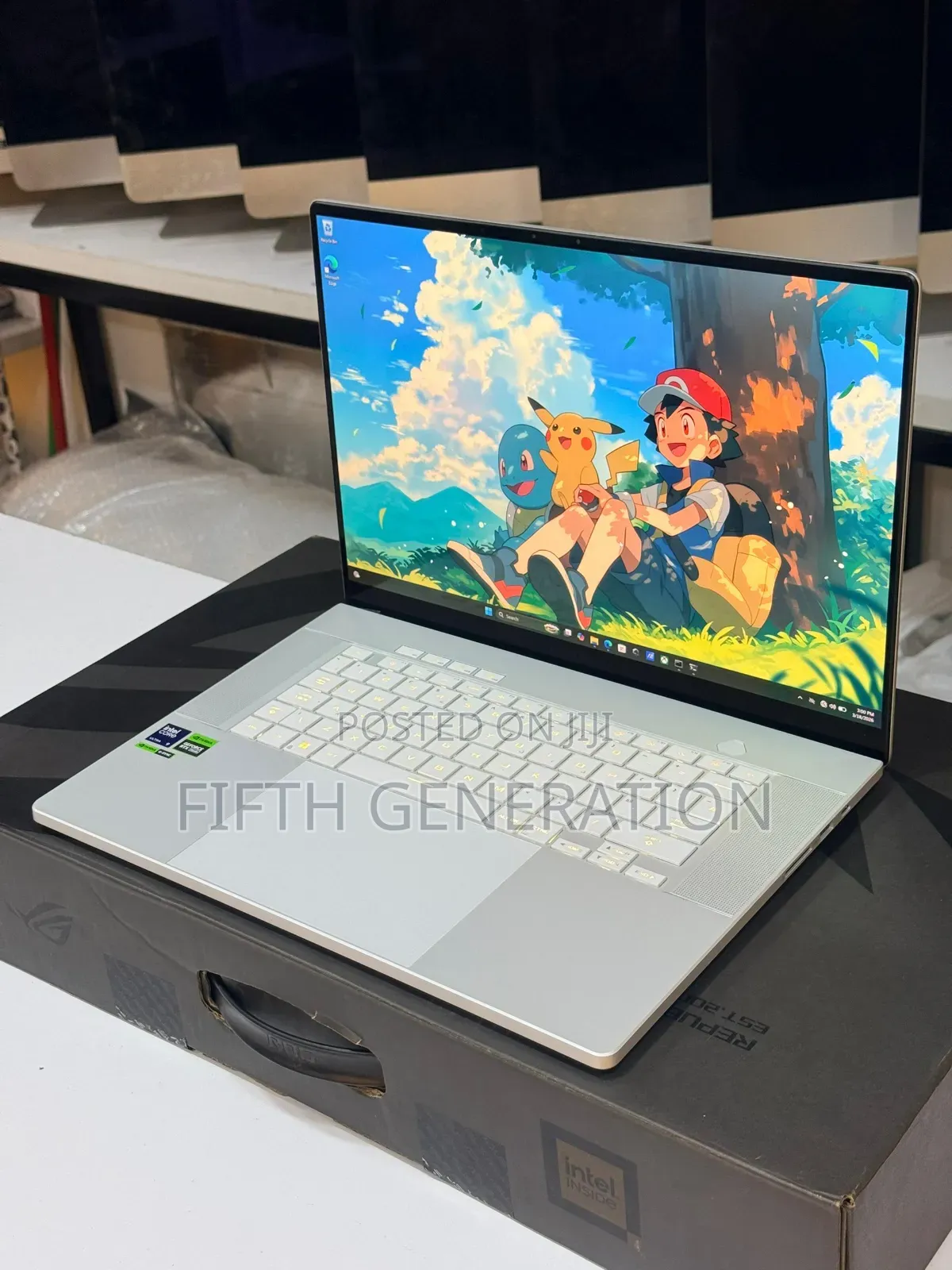 Laptop Asus ROG Zephyrus G16 32GB Intel Core Ultra 9 SSD 1T