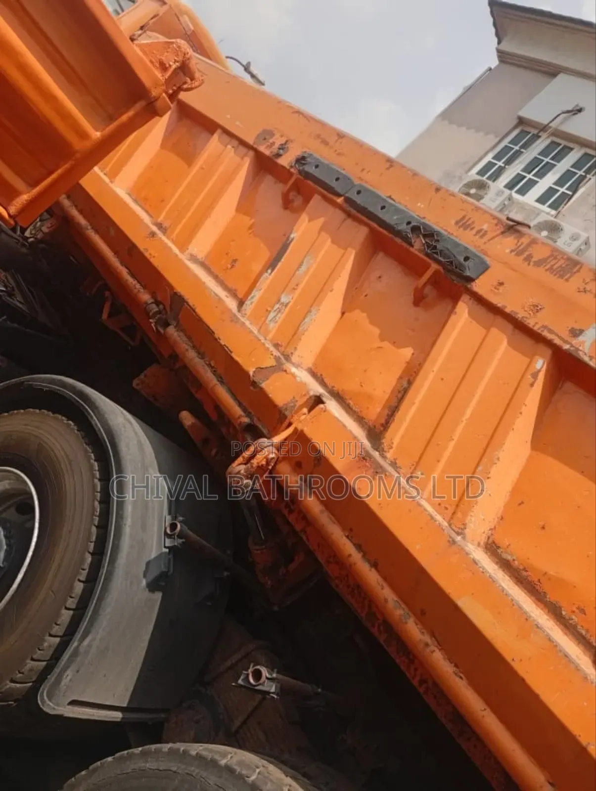 Man Diesel 34-414
10 Tyres Tipper Non Axillary