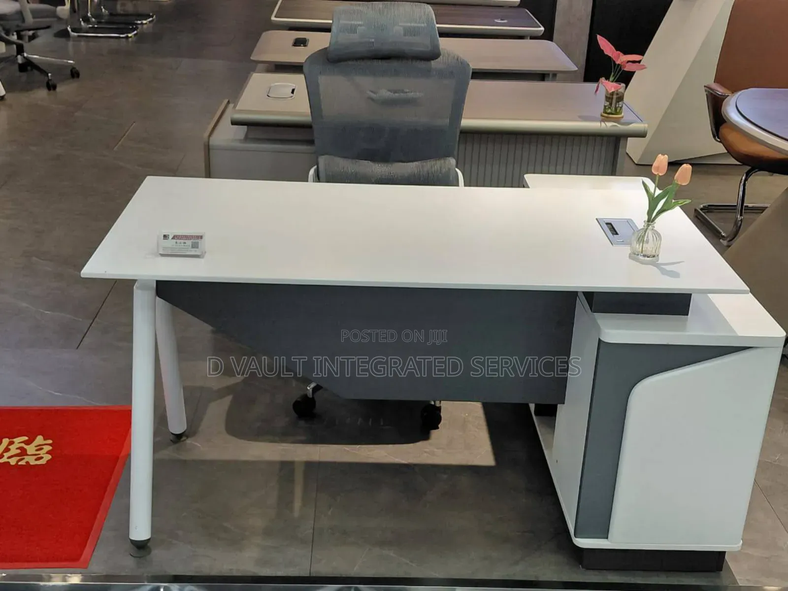 Office Table / Modern Office Table