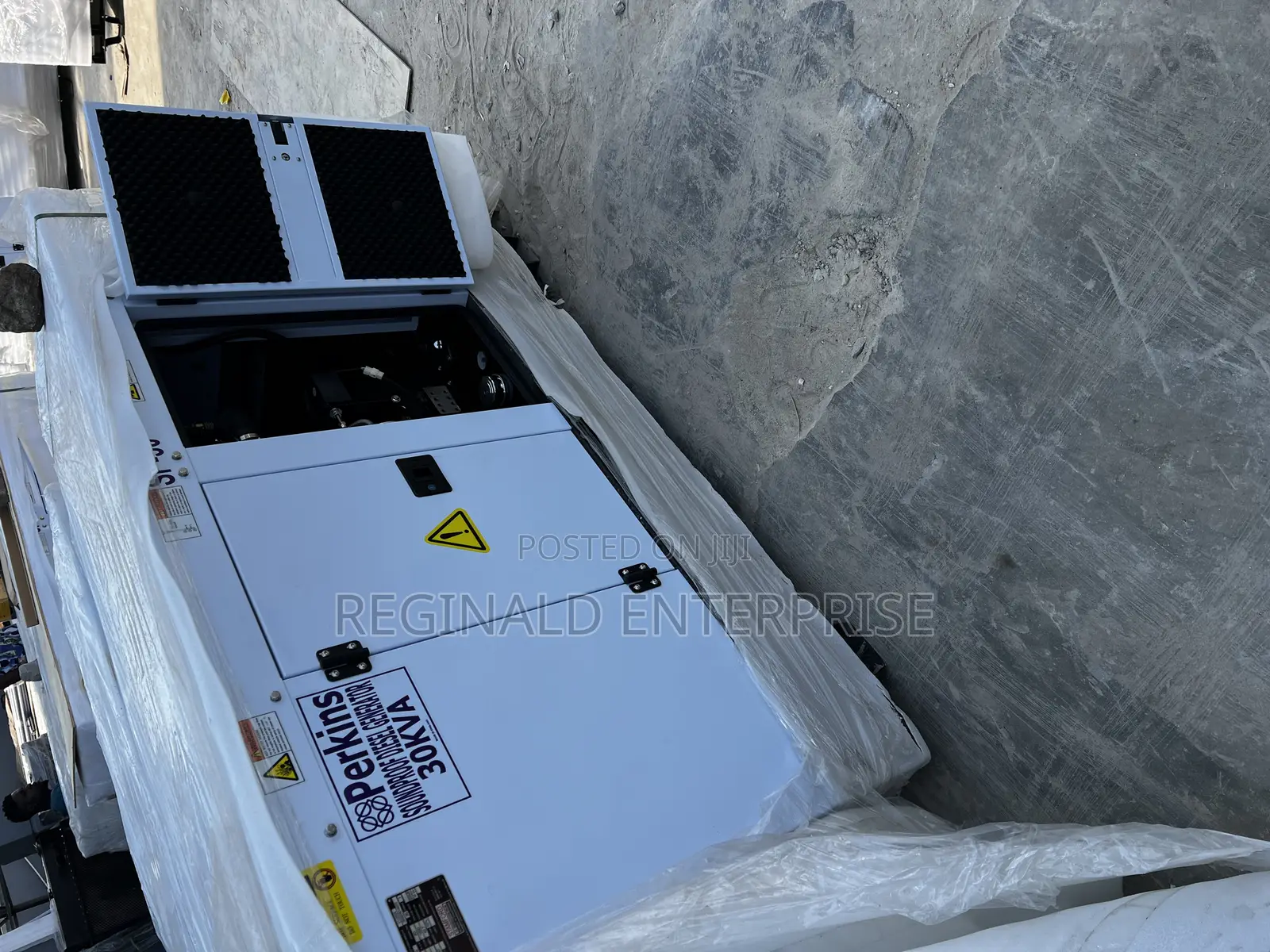 Best 30kva Perkins Soundproof Diesel Generator