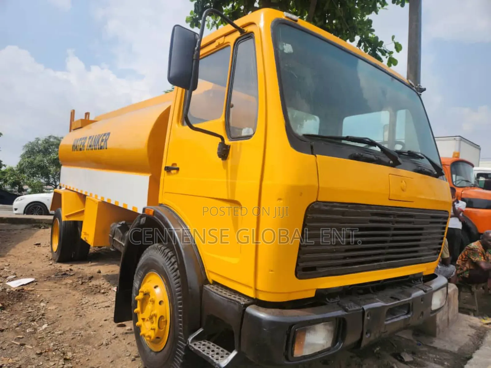 Water Tanker Truck