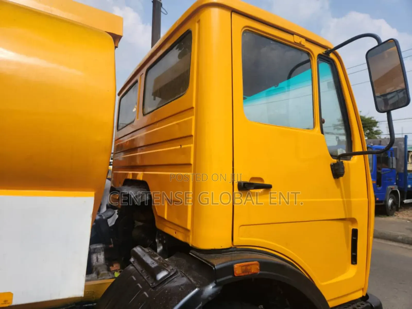 Water Tanker Truck