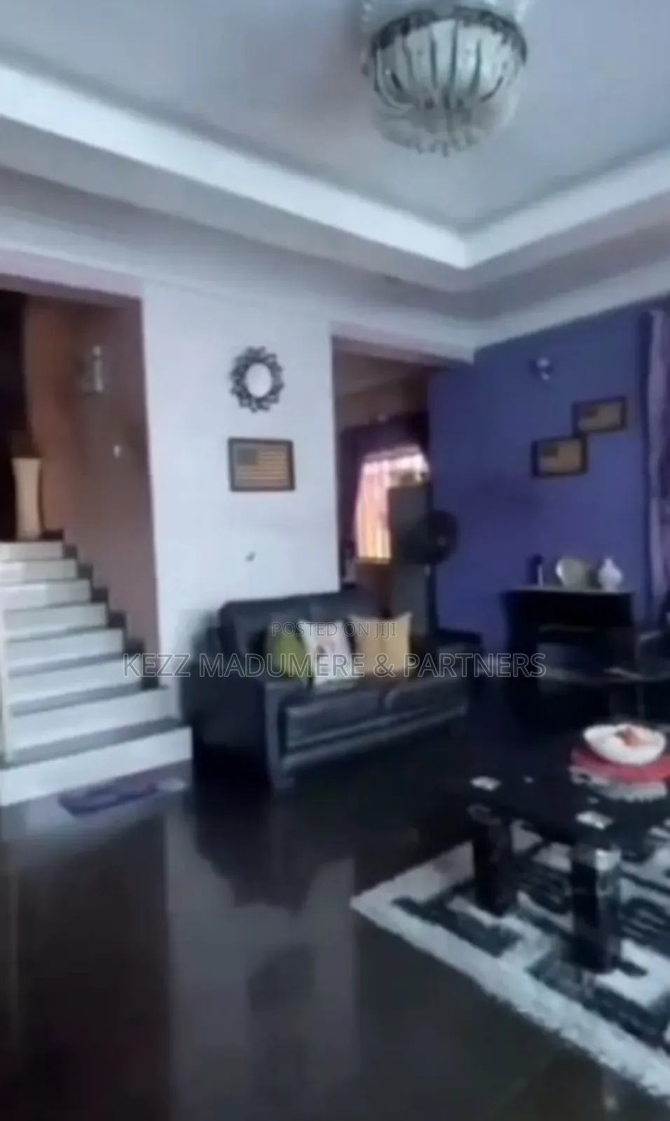 6bdrm Duplex in Near New Road for sale