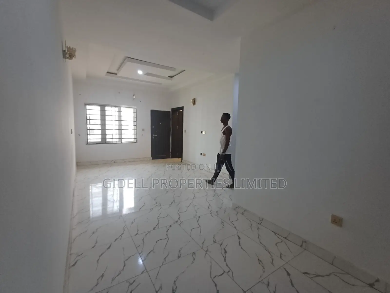 4bdrm Townhouse / Terrace in Guzape District for rent
