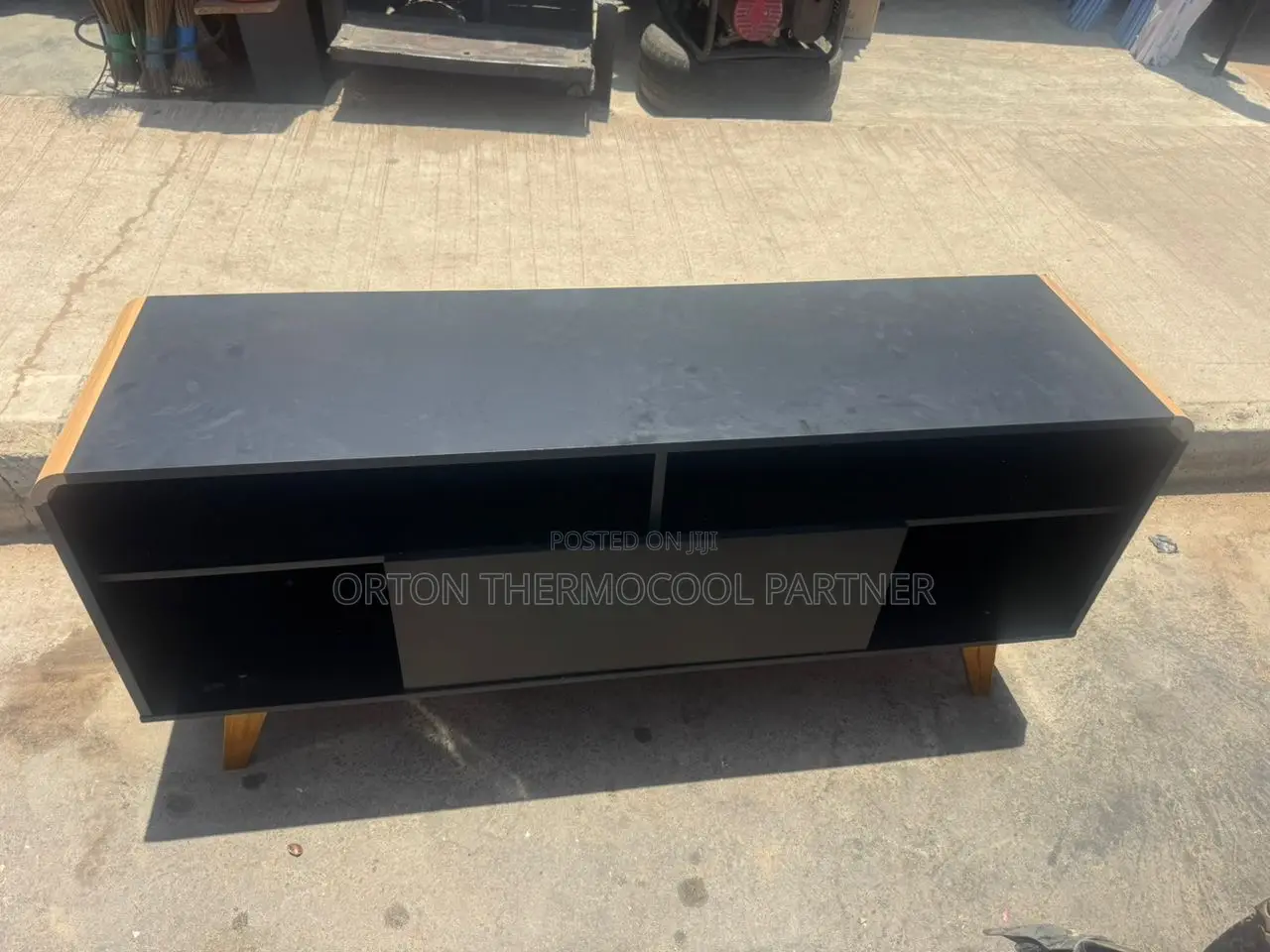 Palaoid Maxi Tv Stand 136cm