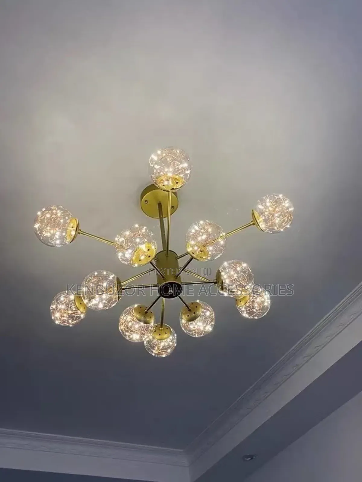 12 Hands Led Modern Luxury Design Bean Chandelier