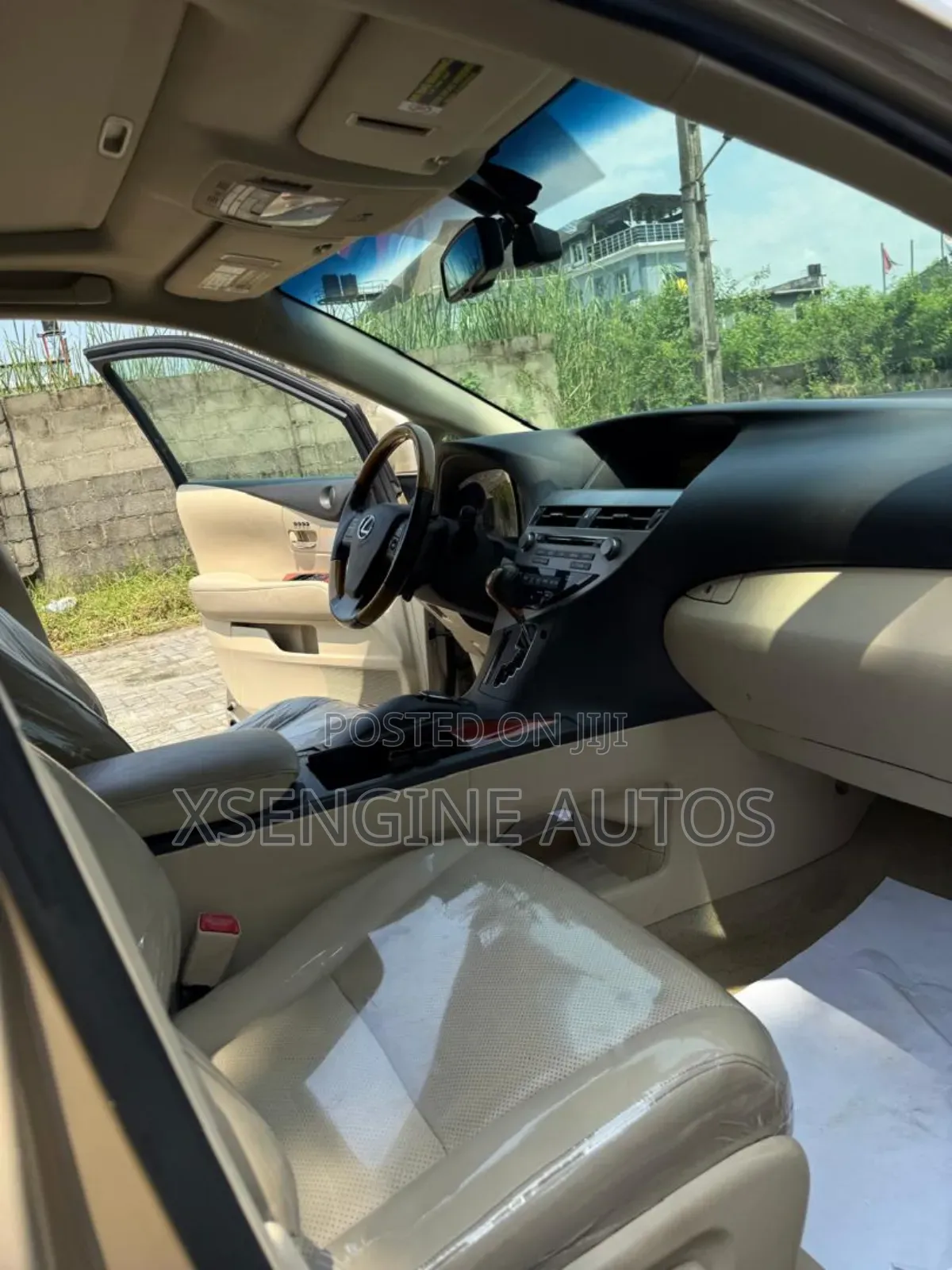 Lexus RX 2010 Gold