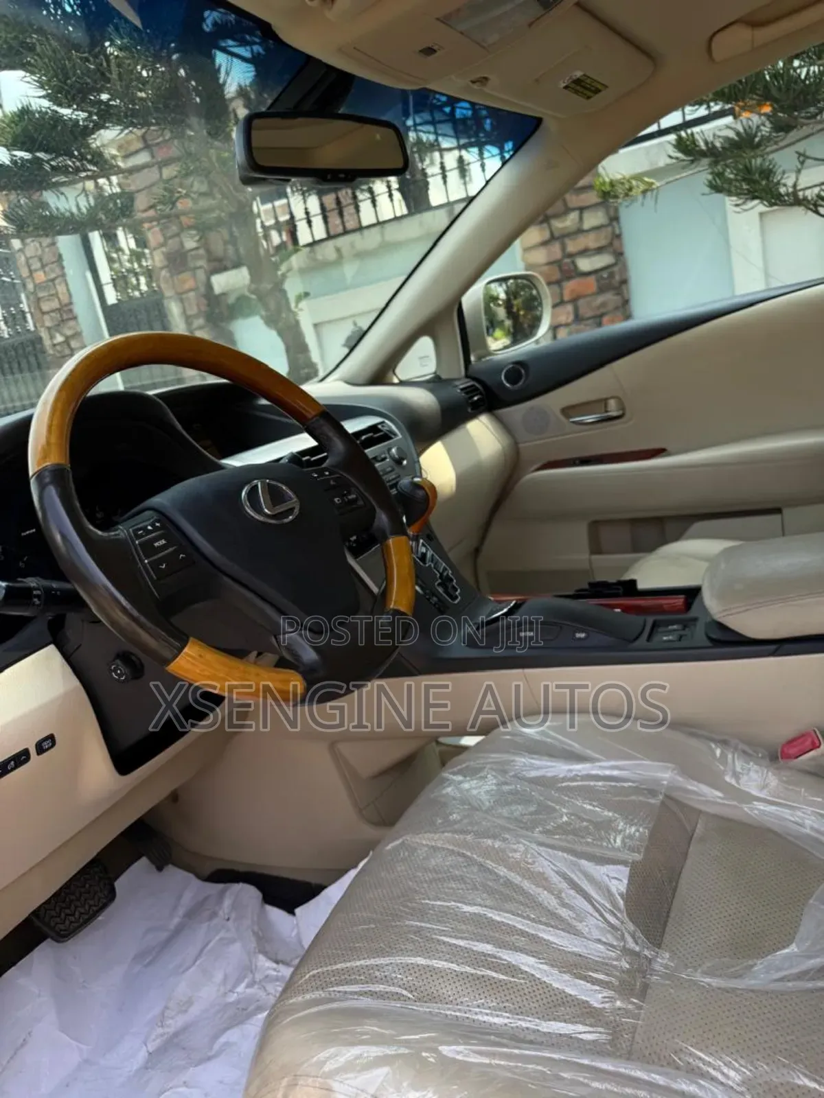 Lexus RX 2010 Gold