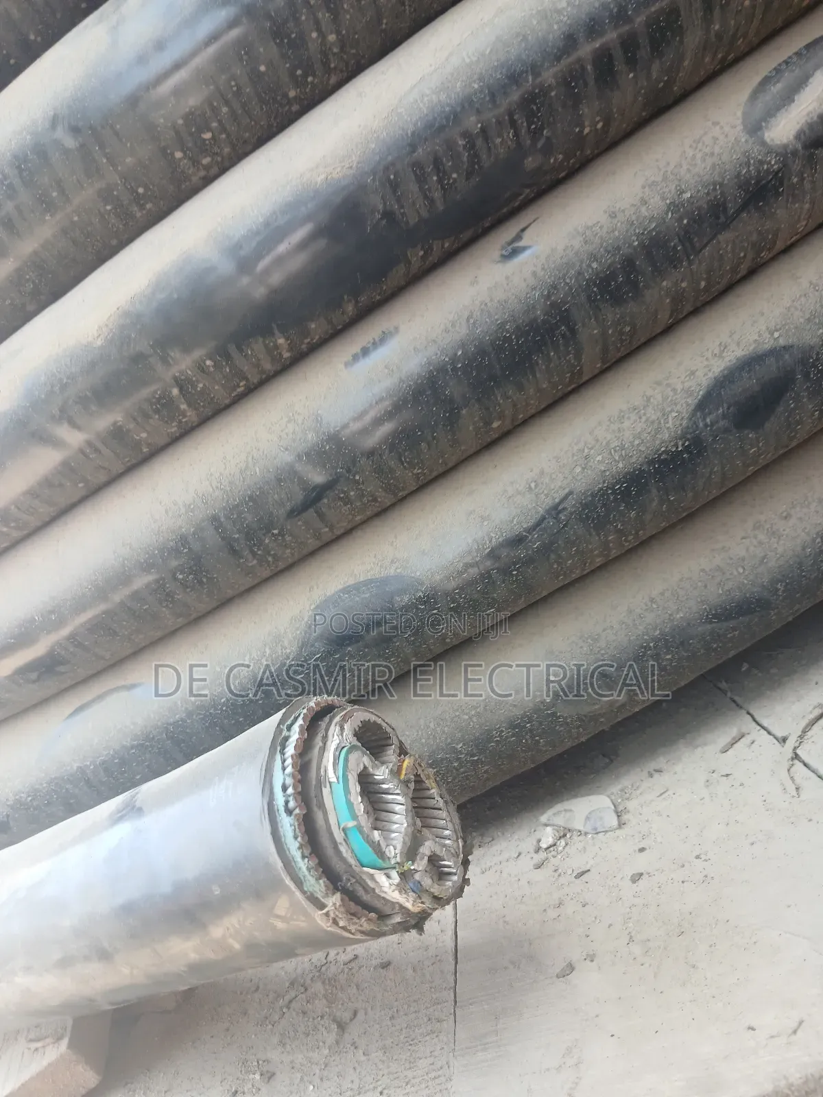 3x300mm2 +1×150mm2 Armoured Aluminium Cable