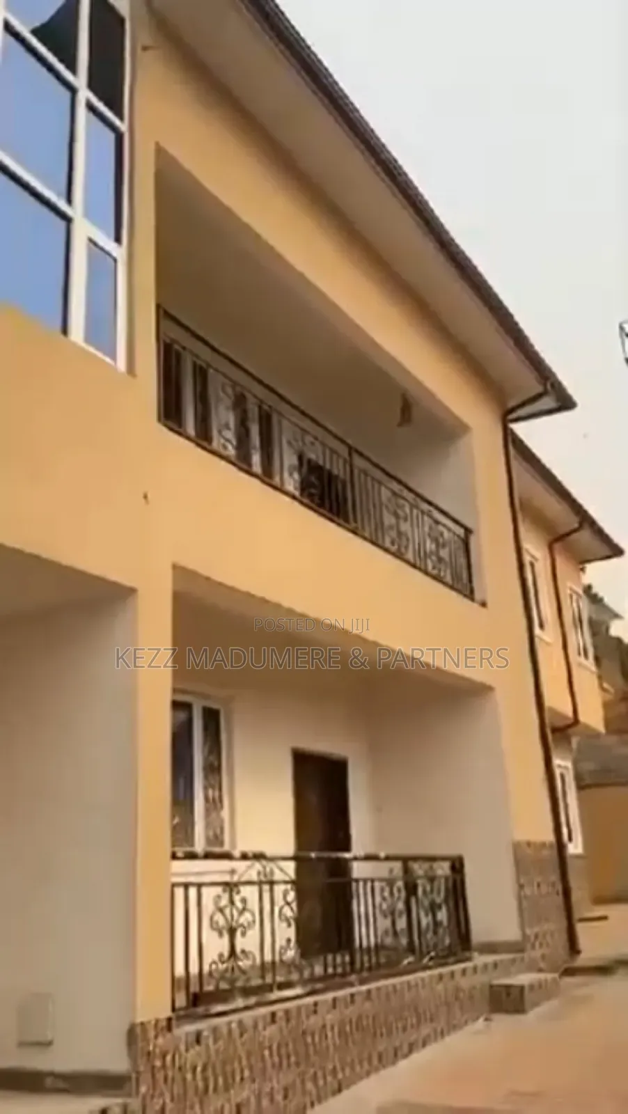 5bdrm Block of Flats in Lemna, Calabar , for sale