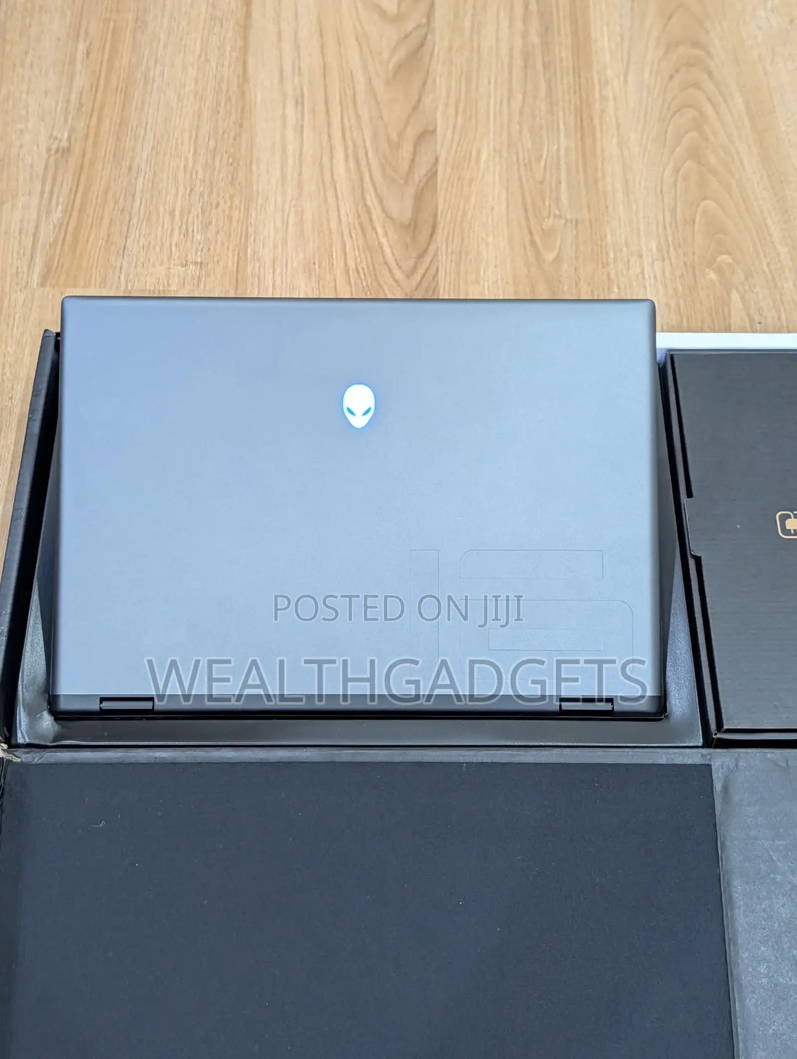Laptop Alienware M16 R2 16GB Intel Core Ultra 7 SSD 1T