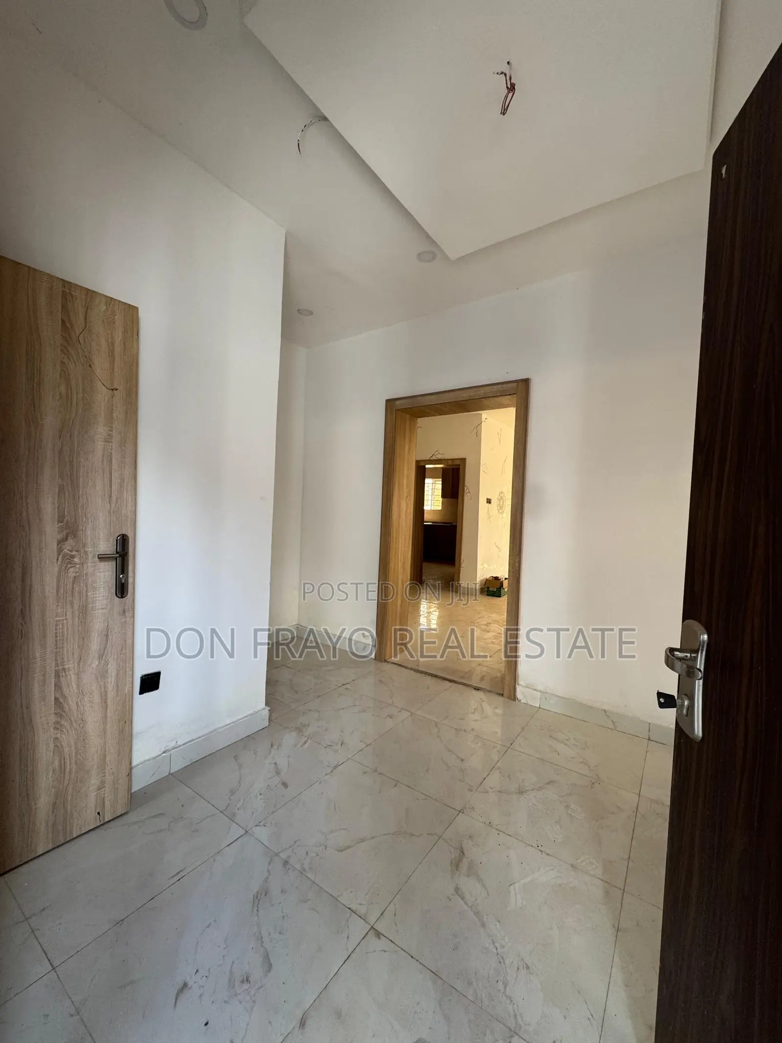 5bdrm Duplex in Airforce Akobo for sale