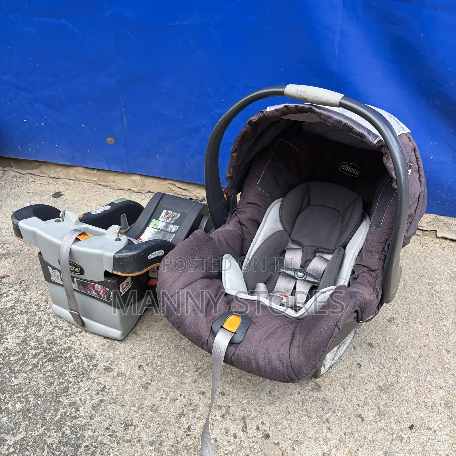 Chicco Baby Car Seat