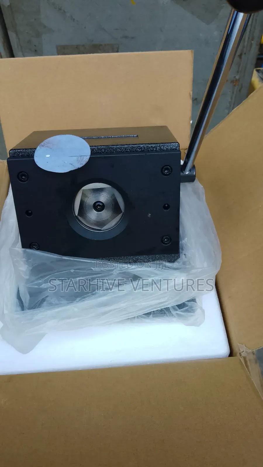 Round Die Cutter