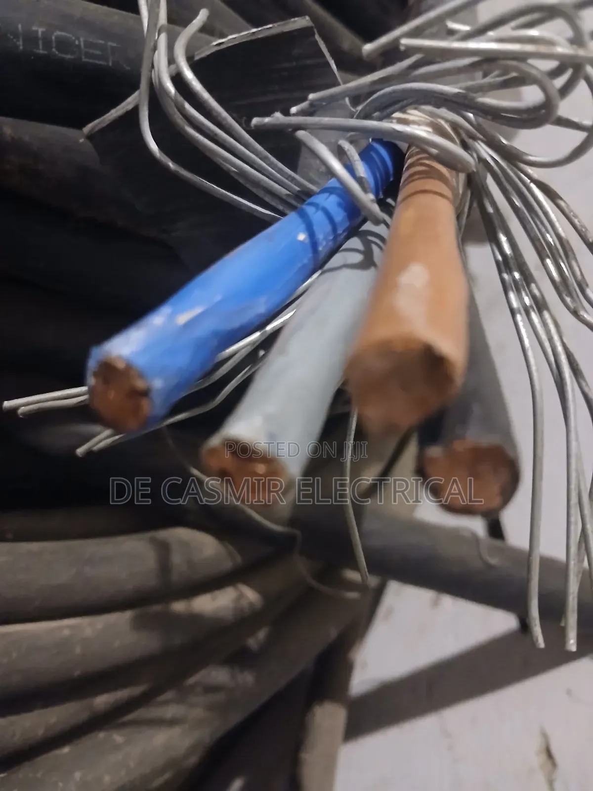 4x35mm2 Armoured Cable 600/1000 Volts