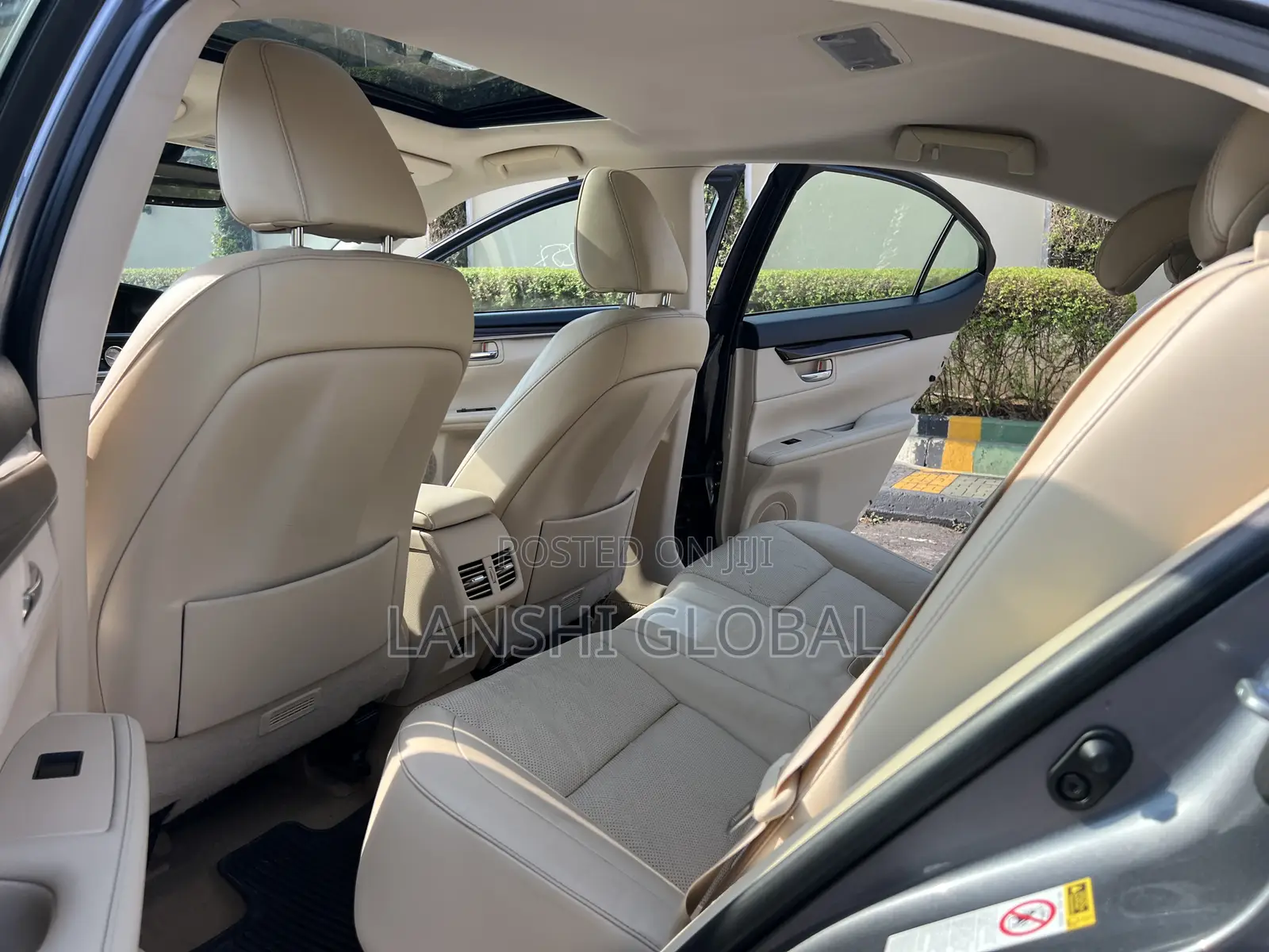 Lexus ES 350 FWD 2014 Gray