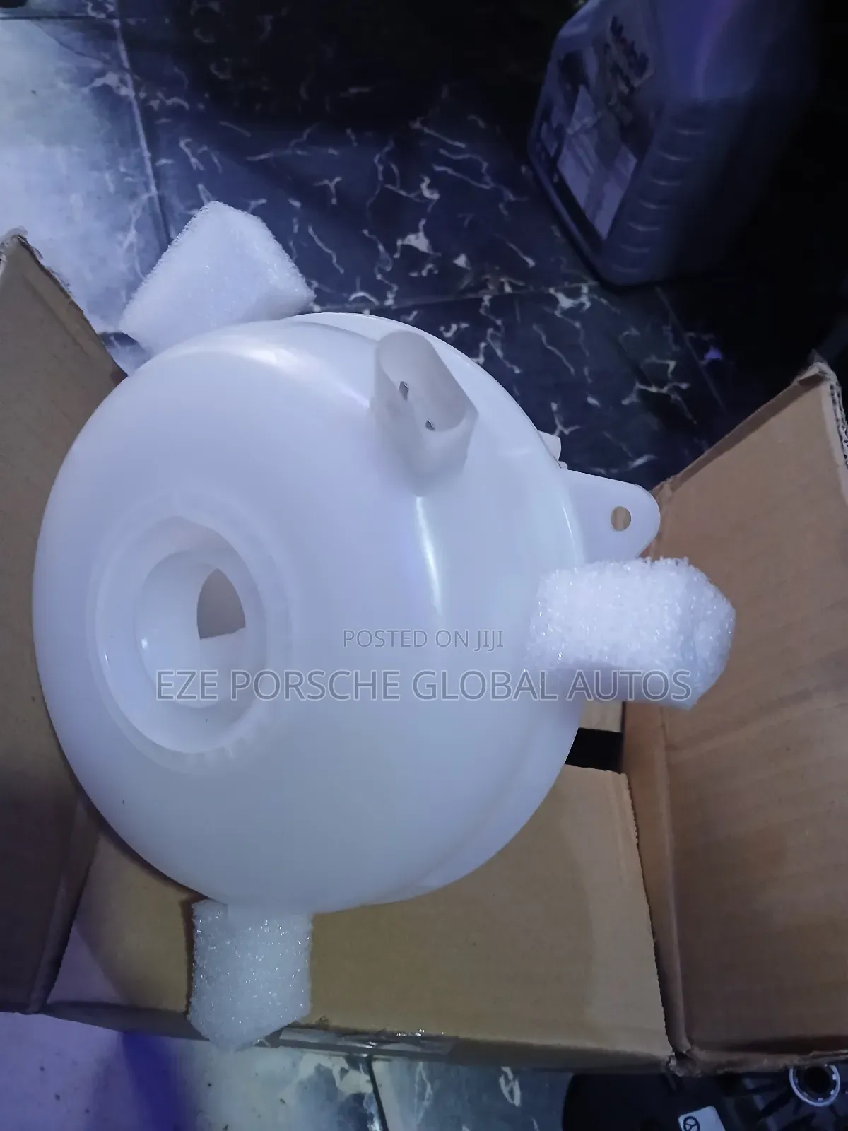 Water Can/Container Porsche Macan