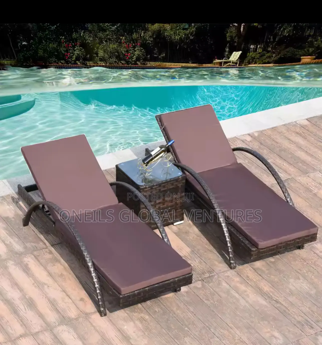 Outdoor Pool Bed