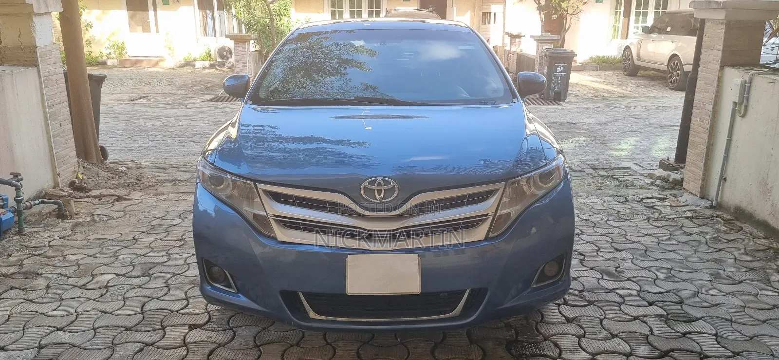 Toyota Venza AWD 2011 Blue