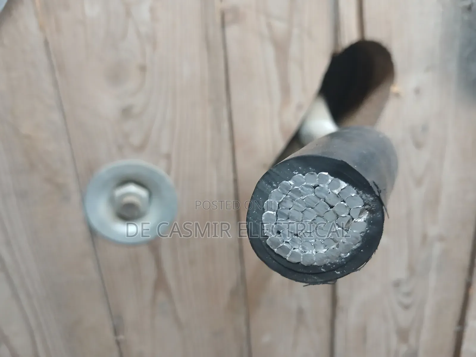 1x300mm2 PVC/PVC Aliminium Cable
