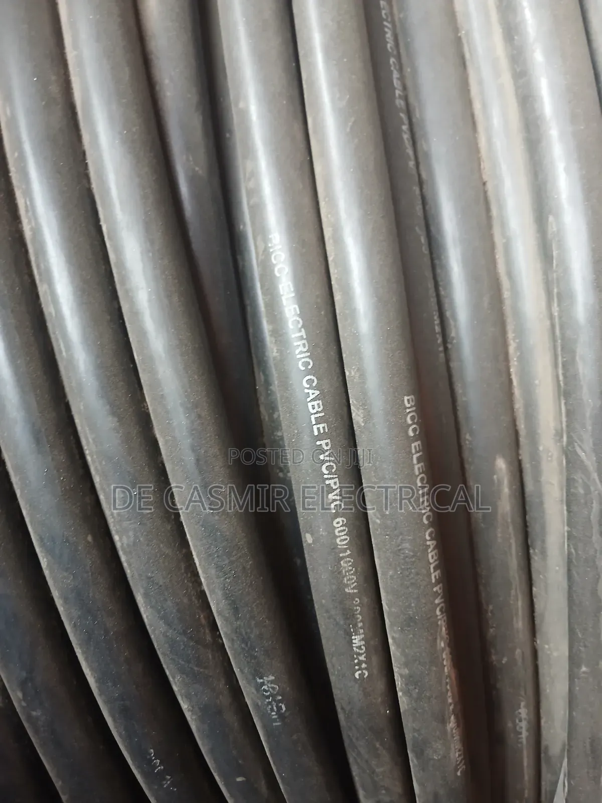 1x300mm2 PVC/PVC Aliminium Cable