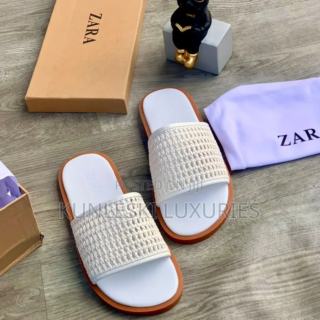 Original Zara Interwoven Net Leather Slippers in 2 Design