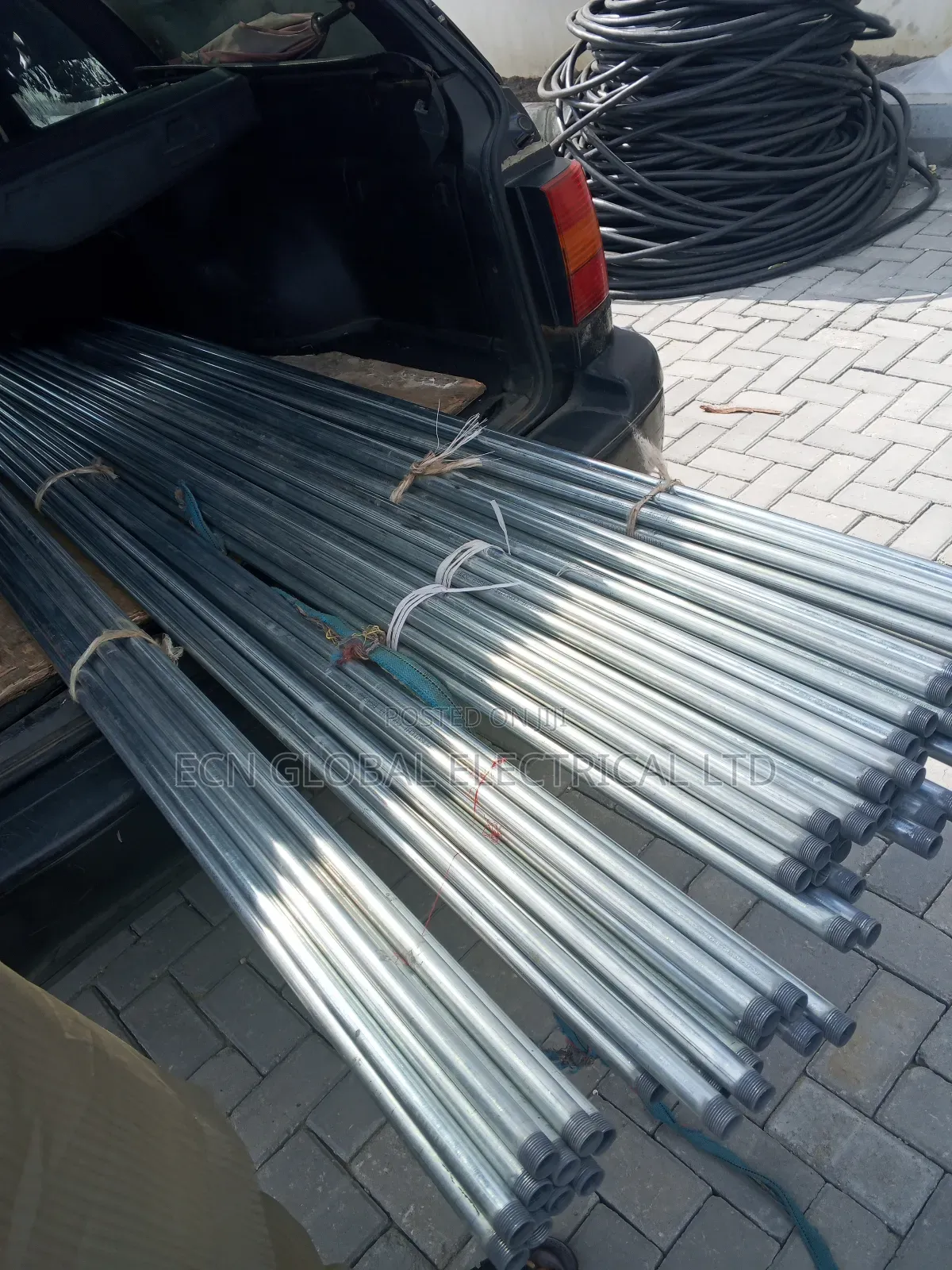 25mm Thick Galvanized Pipe – Strong Durable