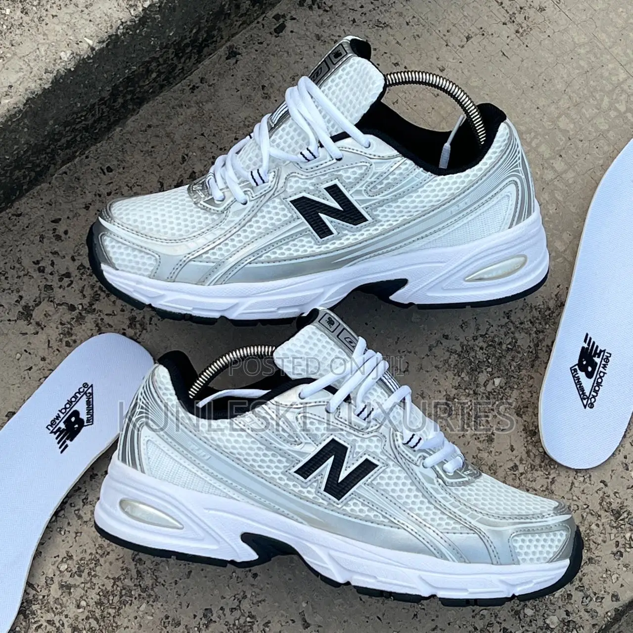 Original New Balance 740 Metallic Sneakers Collections
