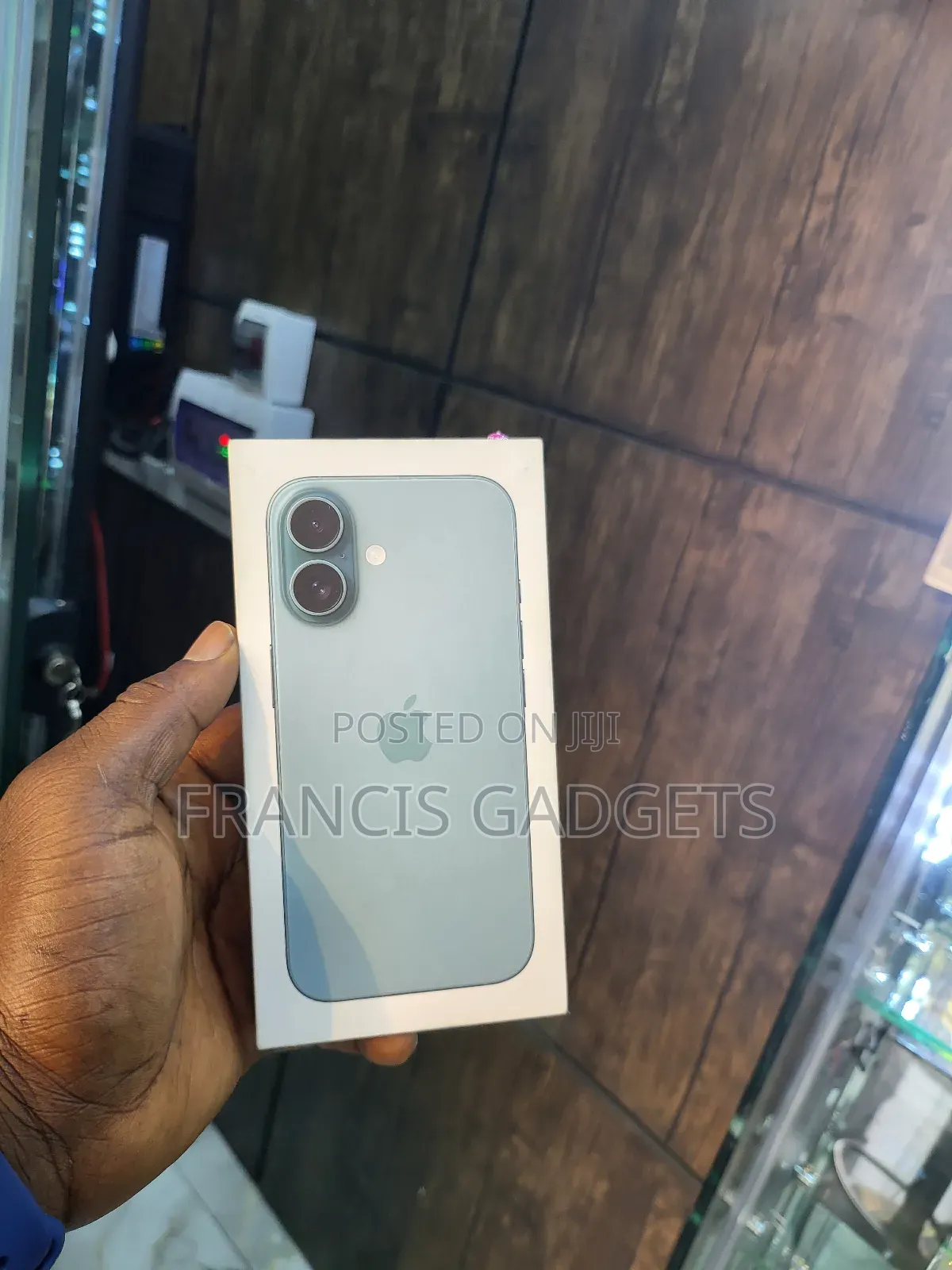 New Apple iPhone 16 128 GB