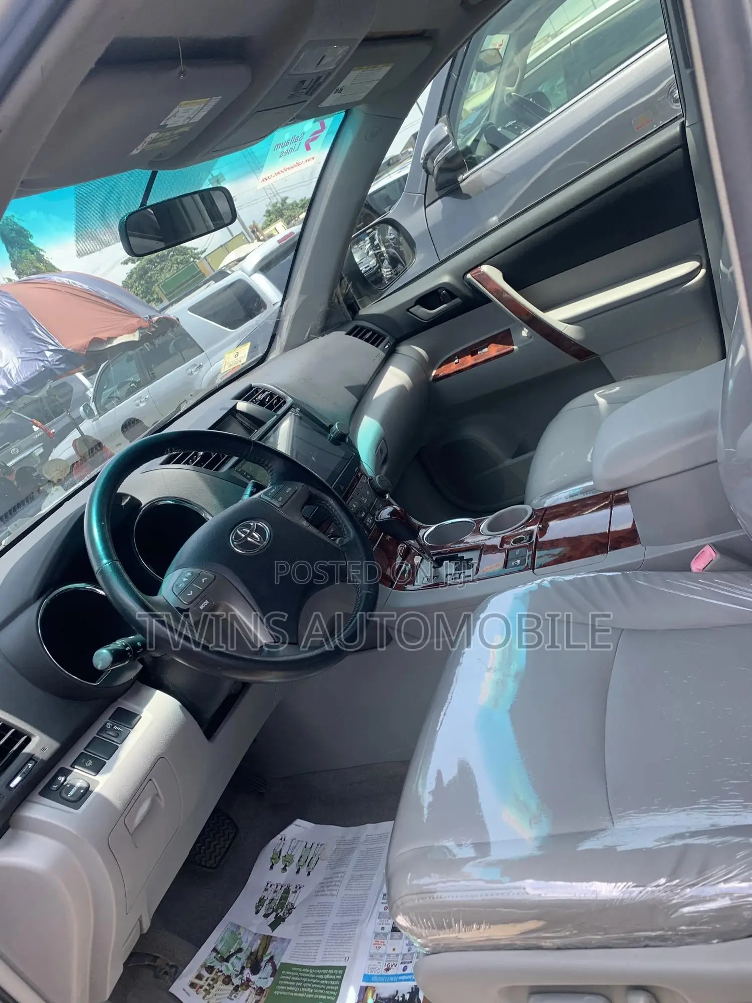 Toyota Highlander Limited 2010 Silver