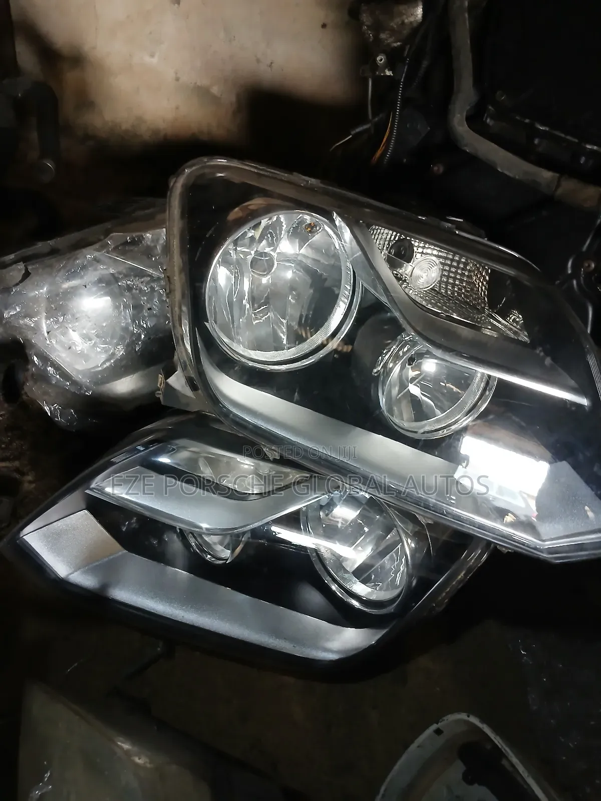 Headlight for Volkswagen Amarok