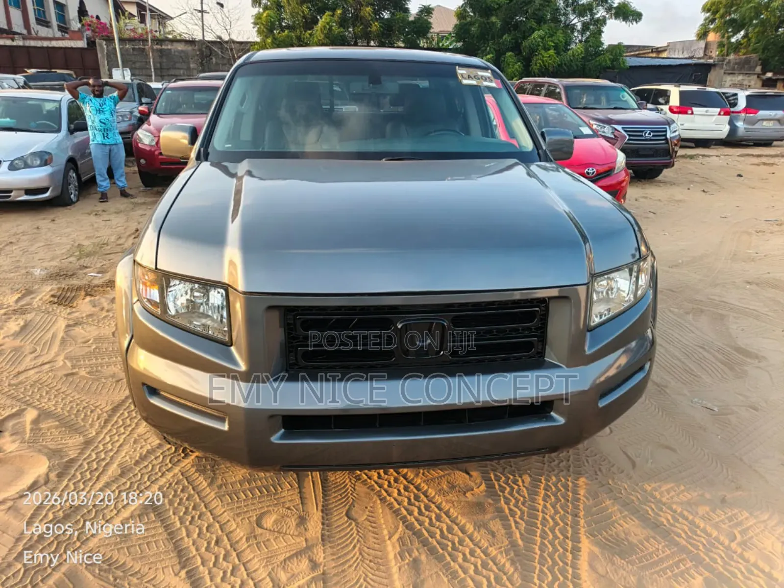 Honda Ridgeline RT 4x4 Crew Cab 122 in. WB 2007 Gray
