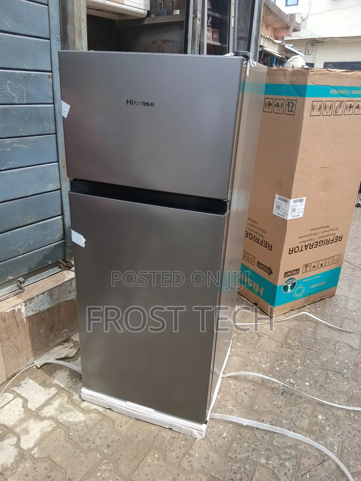 Hisense 172dr Double Door Fridge.