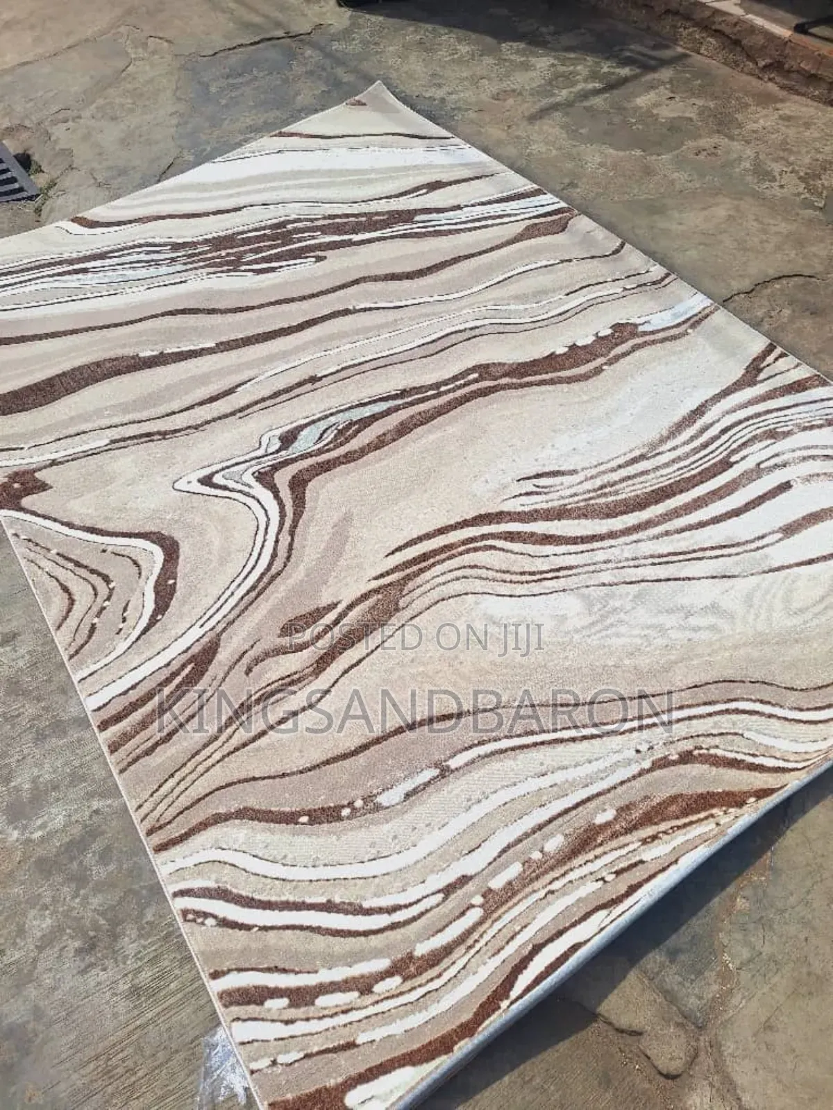7x10fts Brown Premium Quality Rug