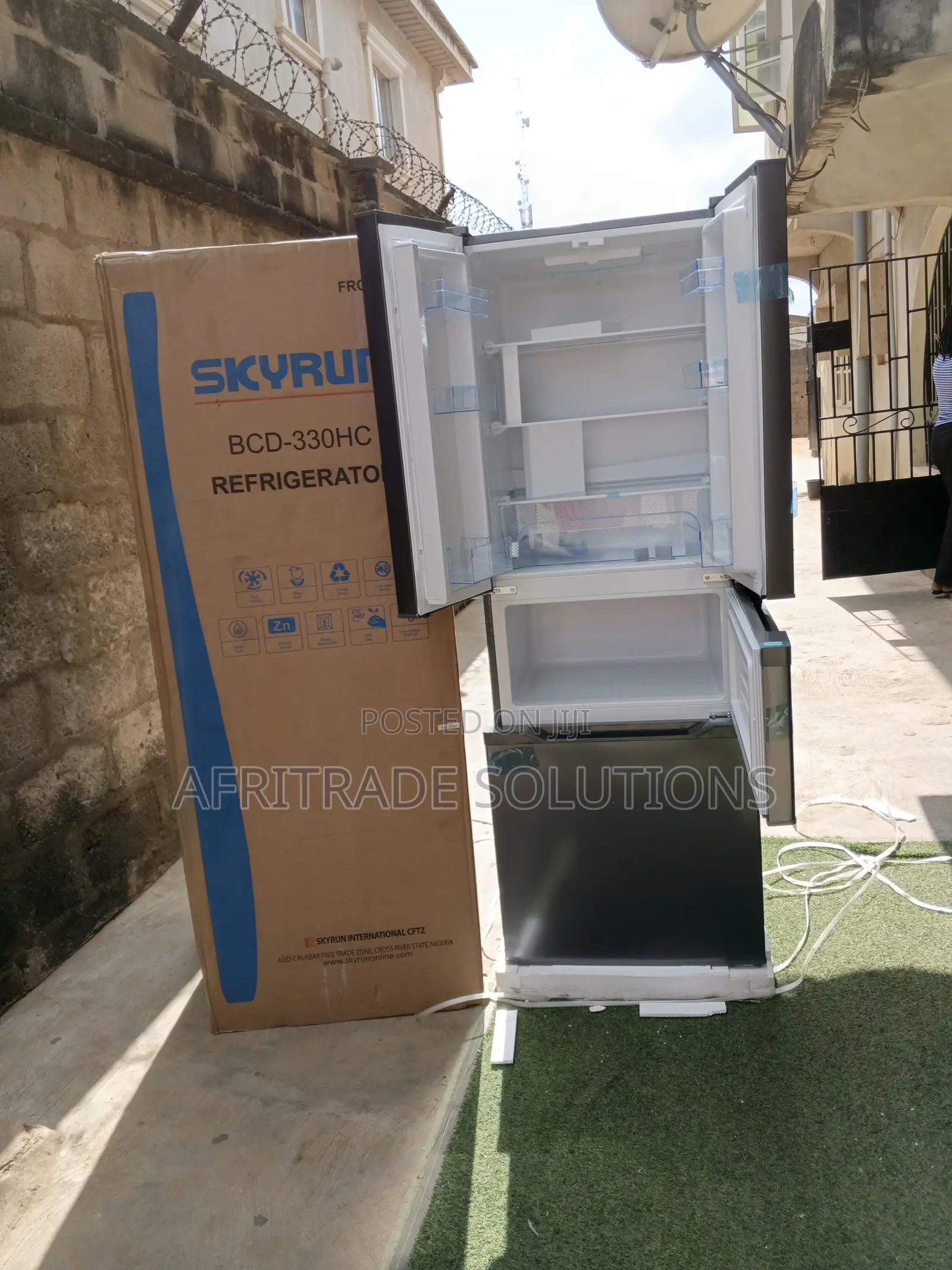 Skyrun 300l Fridge