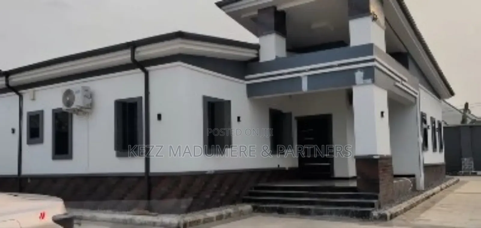 3bdrm Bungalow in Idoro Road , Uyo , for sale