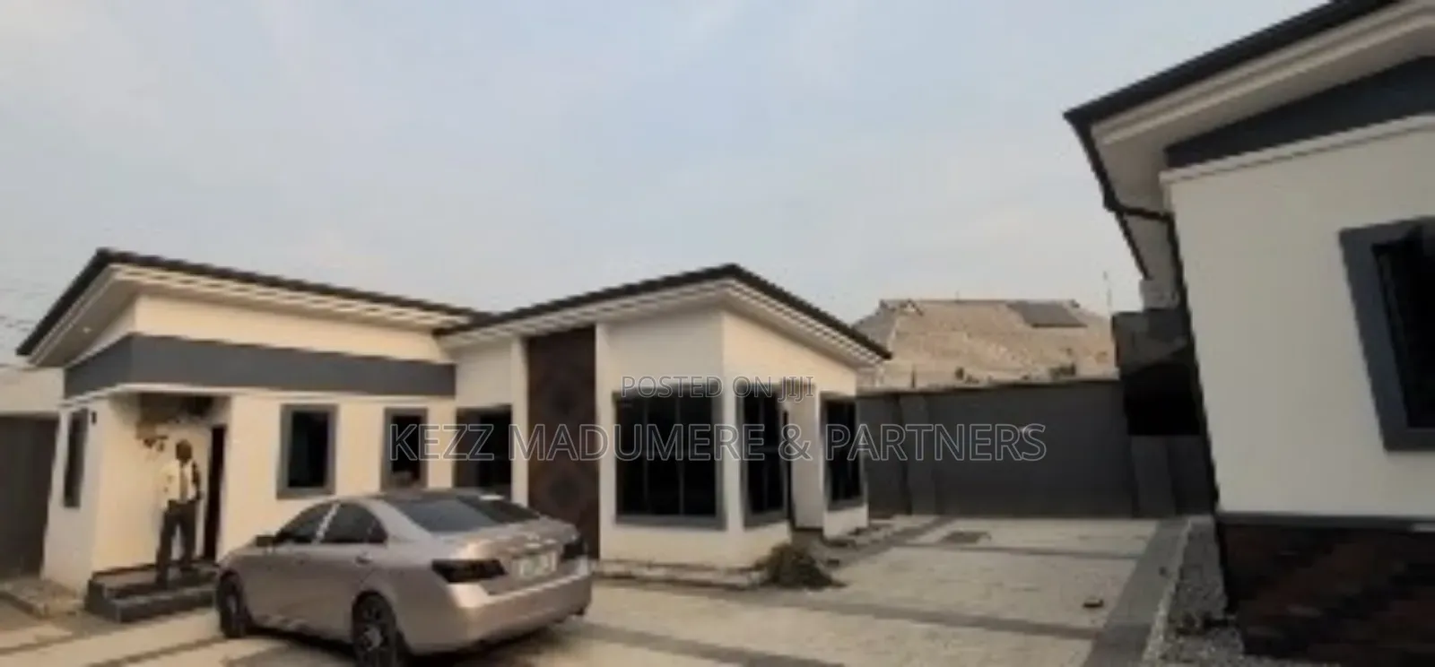 3bdrm Bungalow in Idoro Road , Uyo , for sale